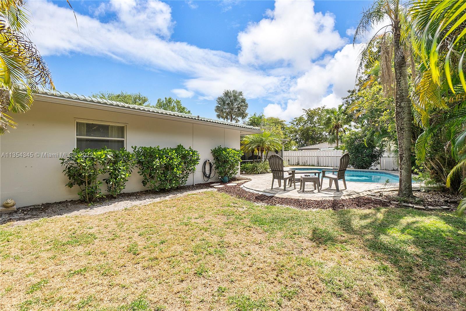 FOREST HILLS - Residential