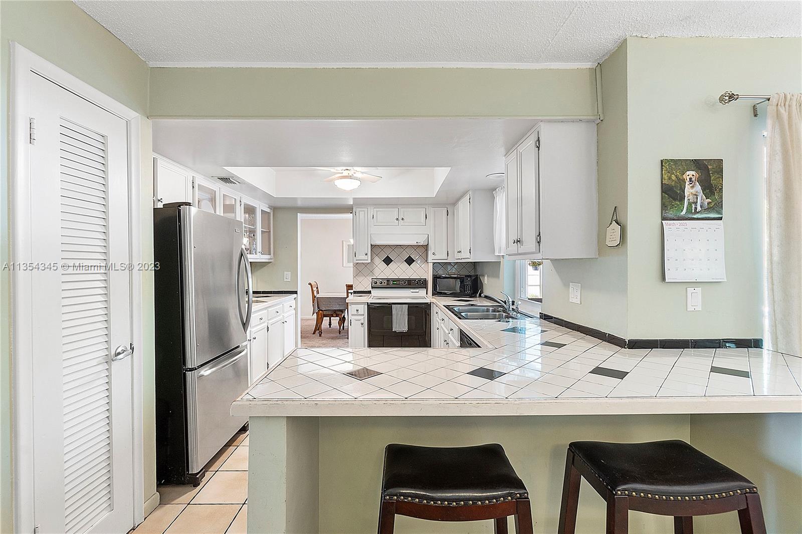 FOREST HILLS - Residential