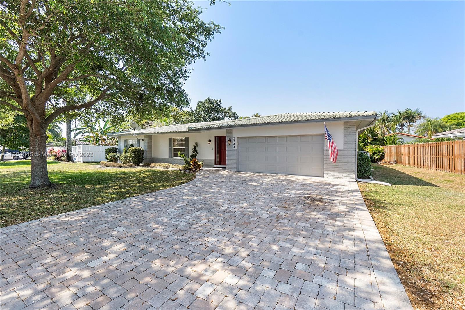 FOREST HILLS - Residential