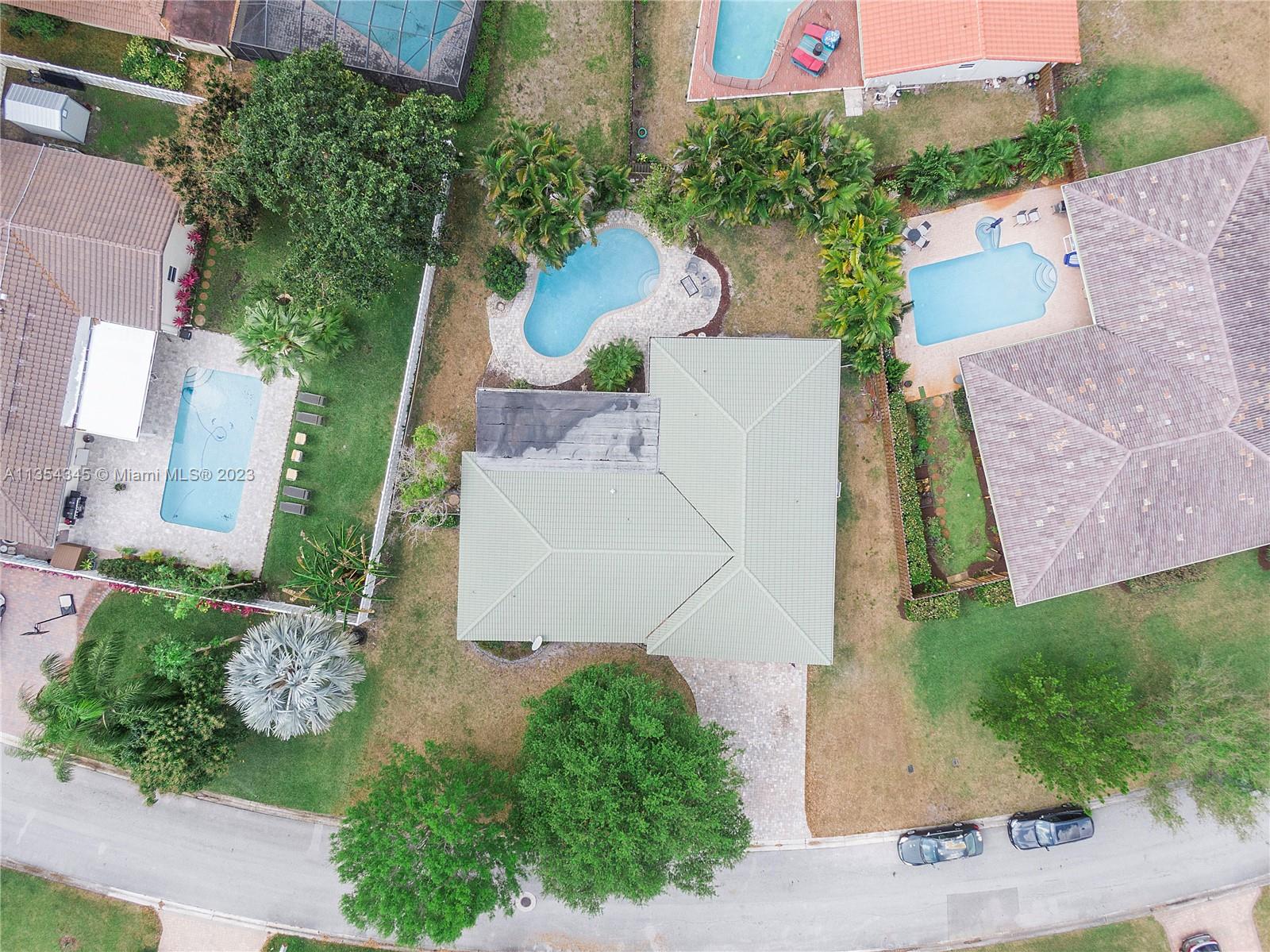 FOREST HILLS - Residential