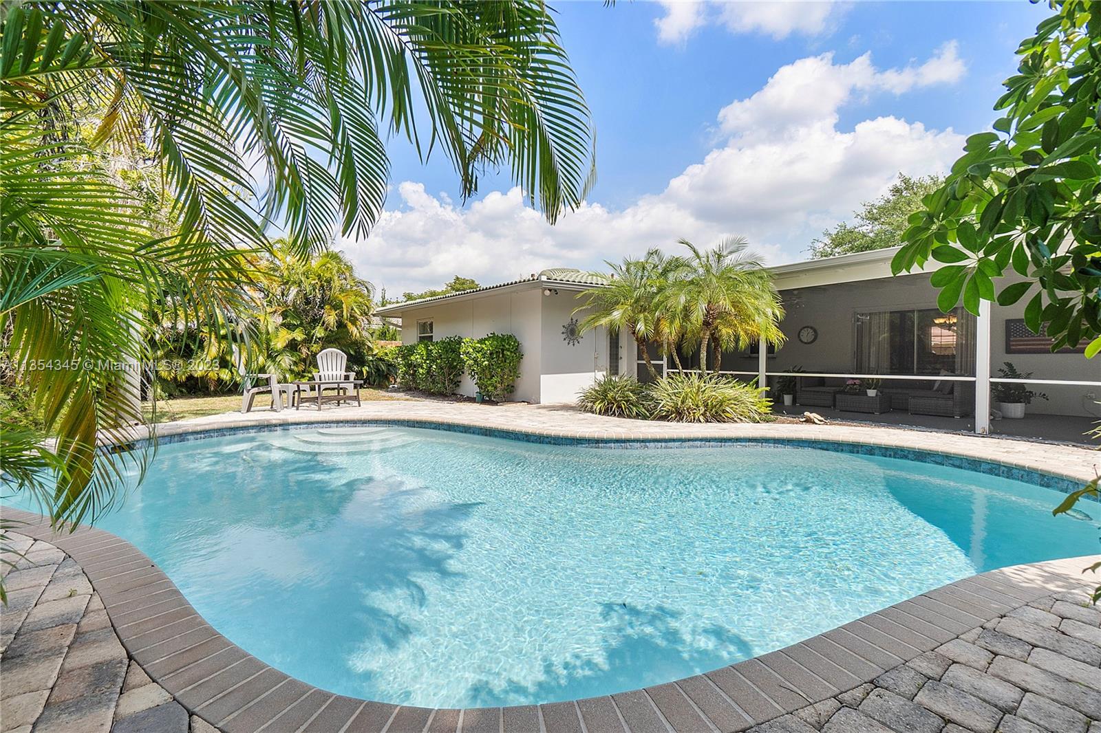 FOREST HILLS - Residential