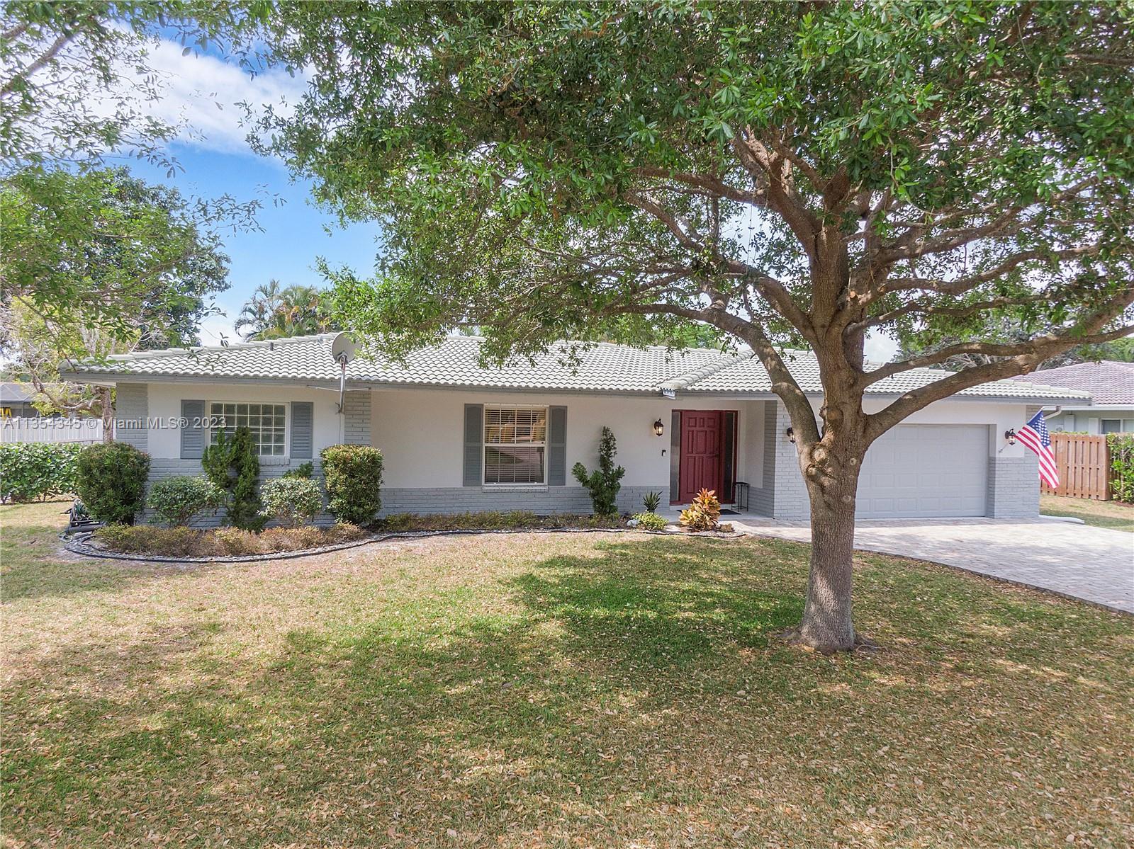 FOREST HILLS - Residential