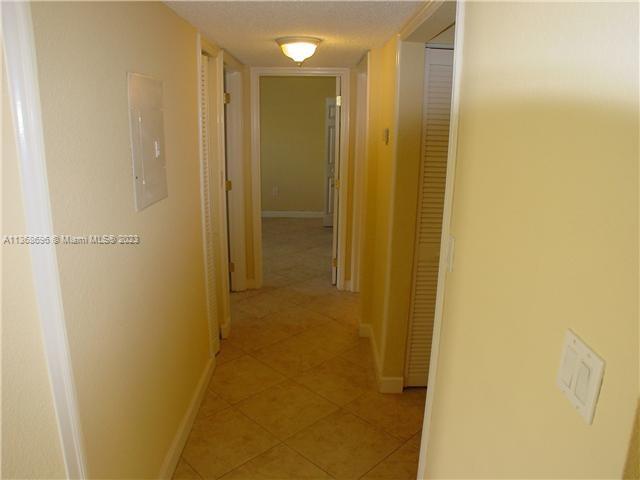 FONTAINEBLEAU GARDENS CON - Residential Lease