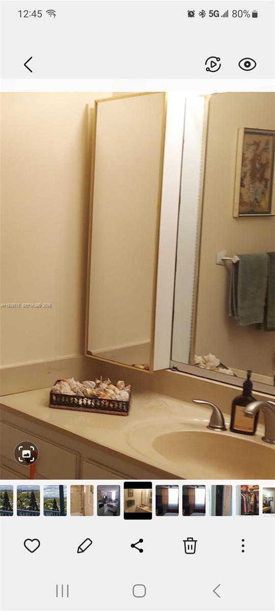 HILLCREST EAST NO 27 COND - Residential