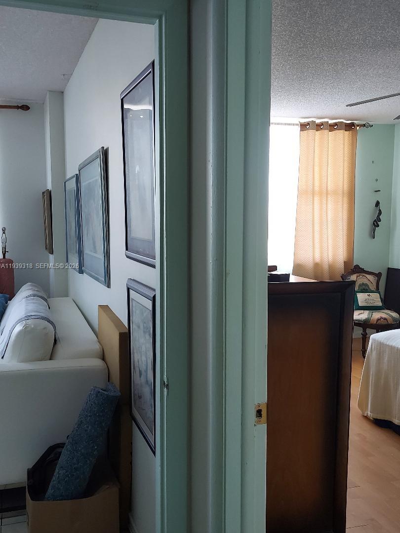 HILLCREST EAST NO 27 COND - Residential