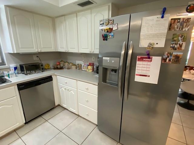 BRIAR LAKE - Residential Lease