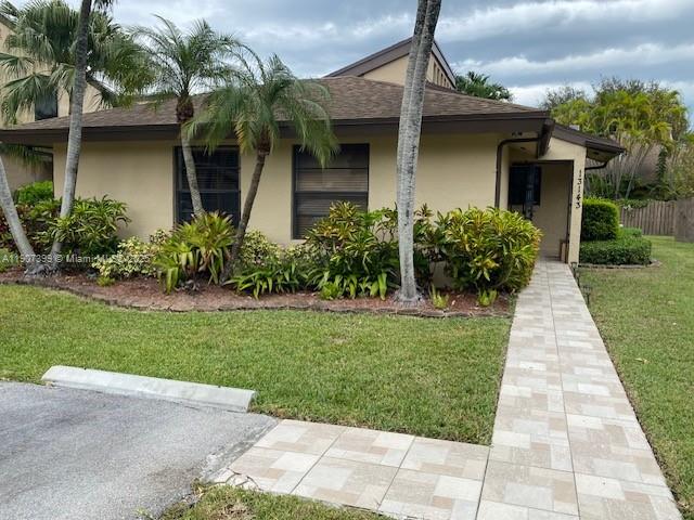 BRIAR LAKE - Residential Lease