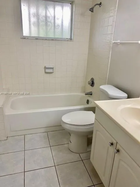 Miami, Florida 33176, United States, 3 Bedrooms Bedrooms, ,2 BathroomsBathrooms,Residential,Active,238830