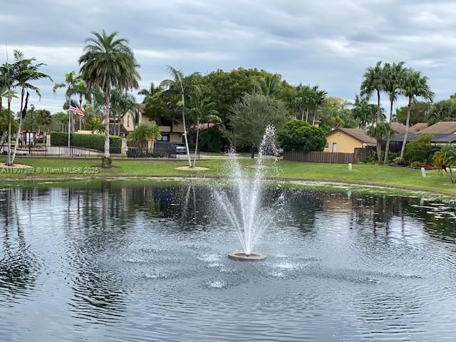 BRIAR LAKE - Residential Lease