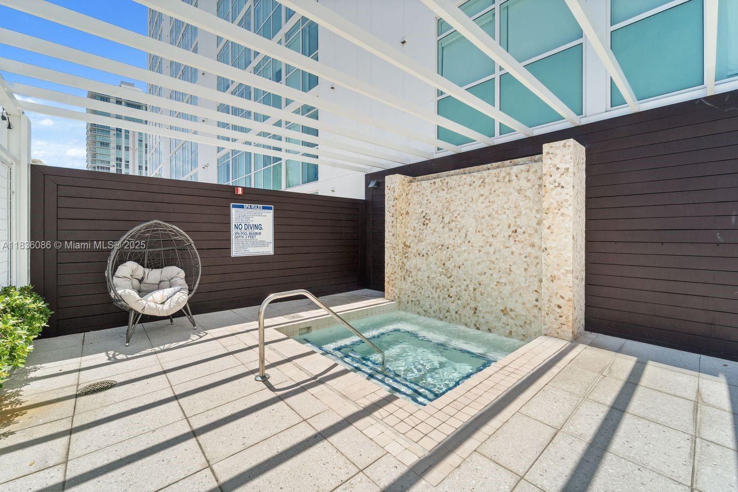 400 SUNNY ISLES CONDO WES - Residential