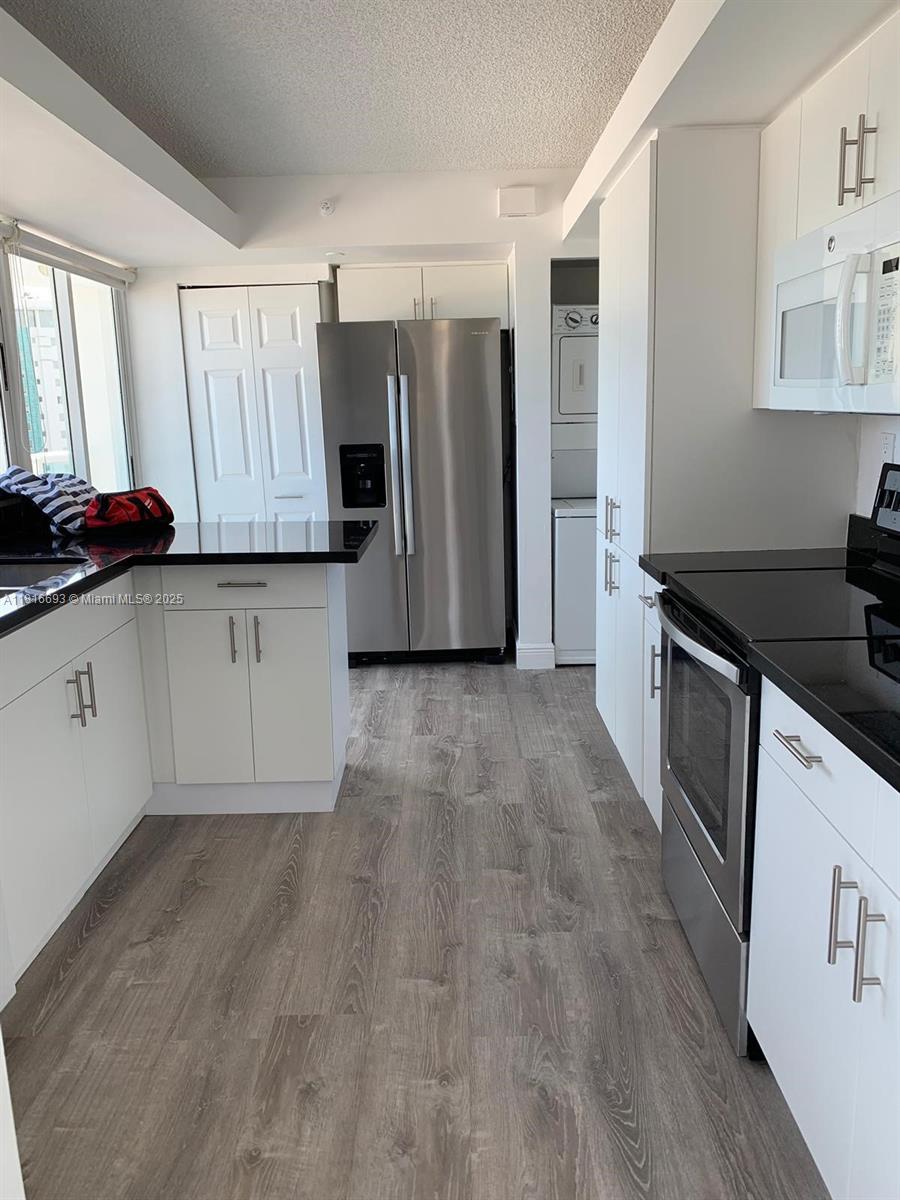 KING DAVID TOWERS CONDO - Residential Lease