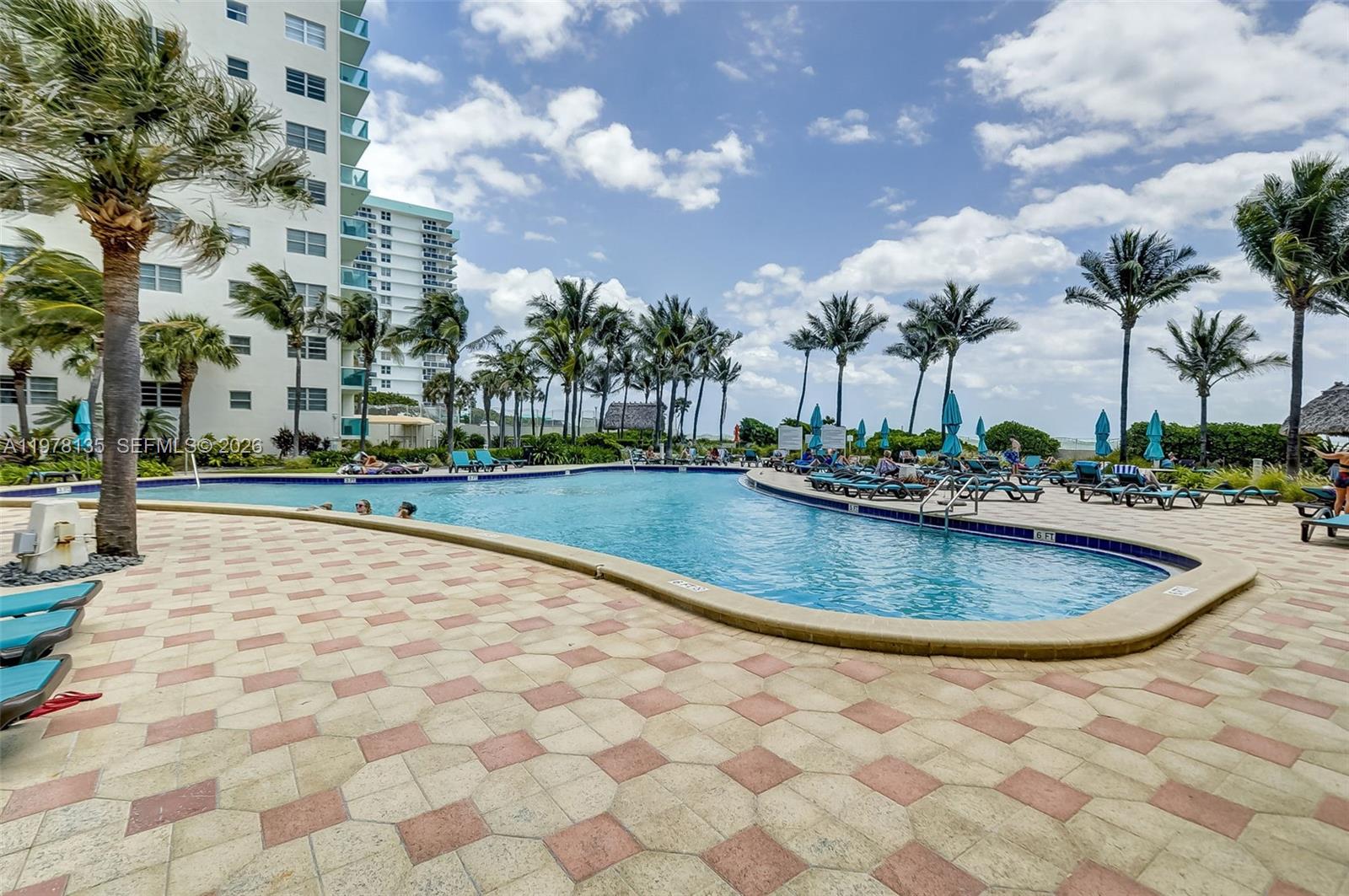 TIDES ON HOLLYWOOD BEACH - Residential Lease