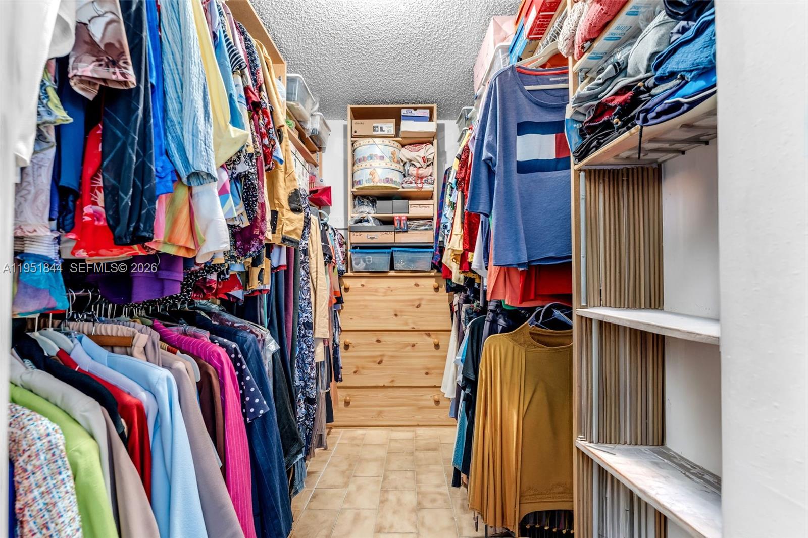 SEVILLA GARDENS SEC 1 - Residential