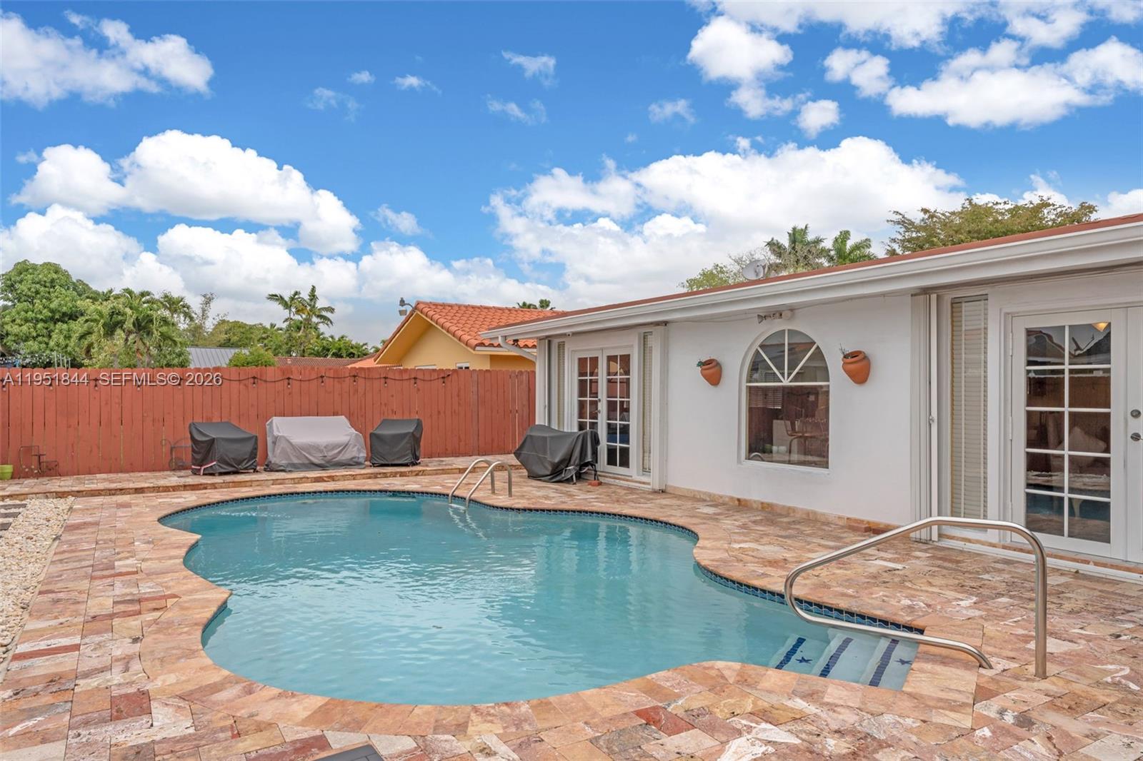 SEVILLA GARDENS SEC 1 - Residential