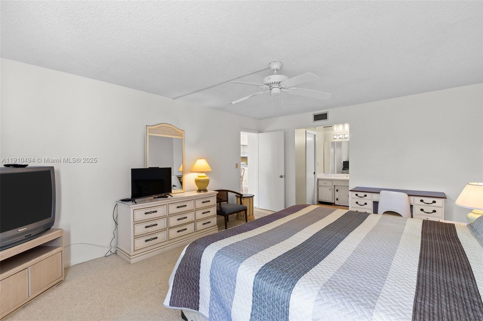 Forest Lakes - Residential