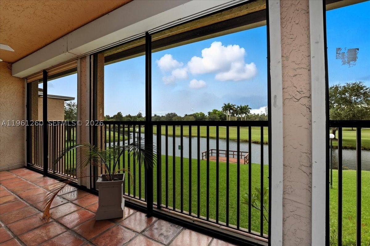 400 NW 127th Ave 13, Plantation FL 33325