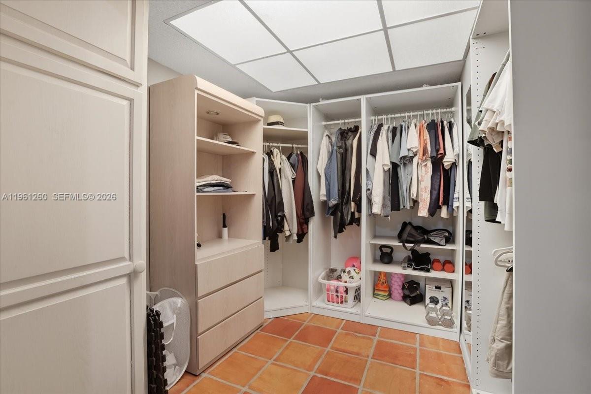 LAGO MAR EAST LODGE CONDO - Residential