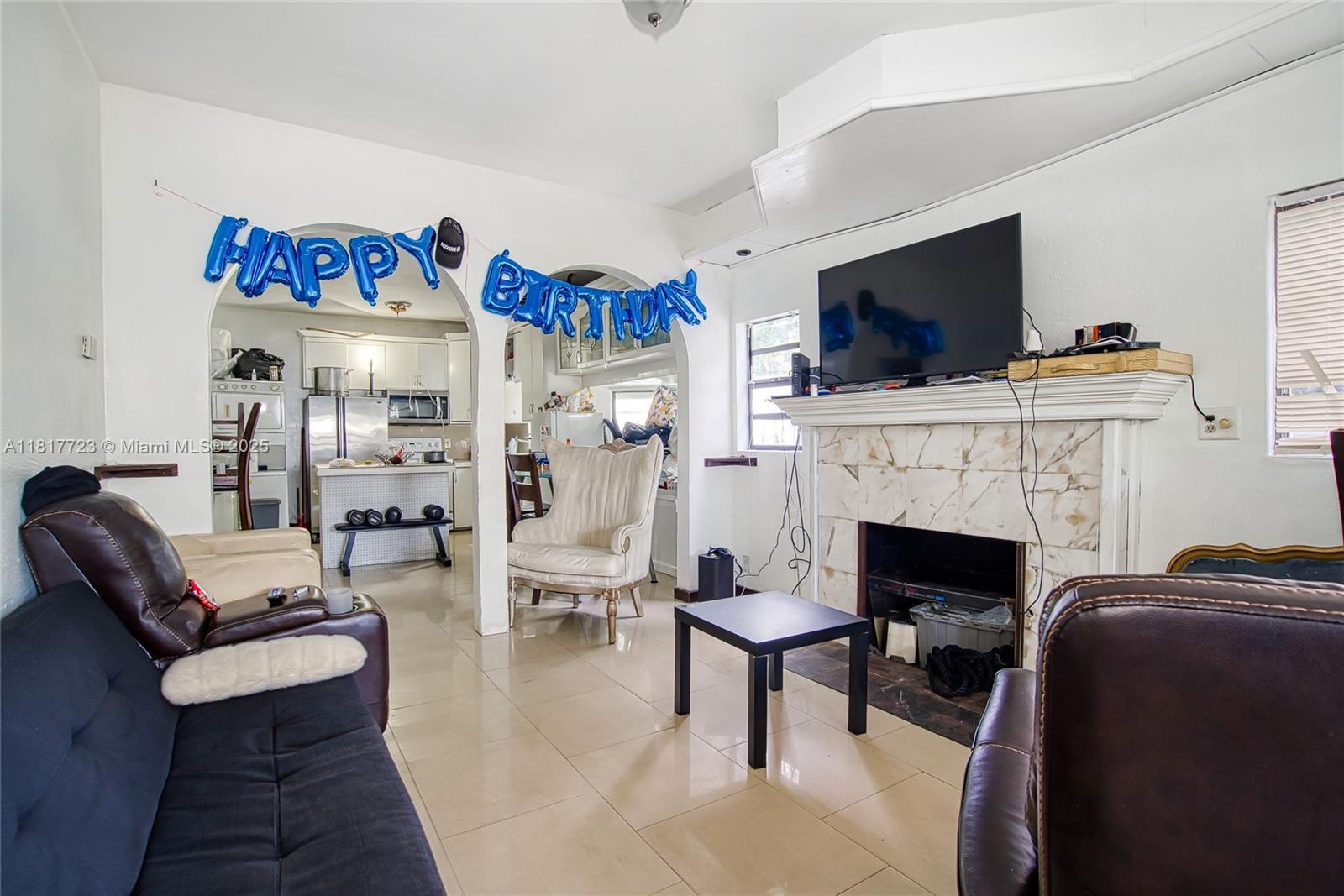 HOLLYWOOD PARK - Residential Income