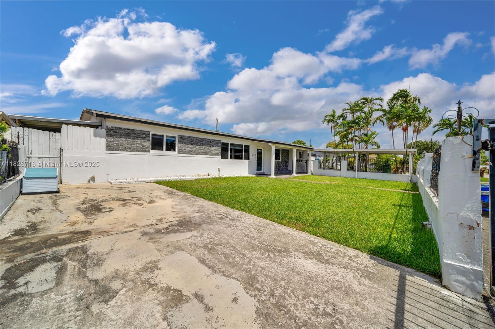 1360 W 4th Ln 0
