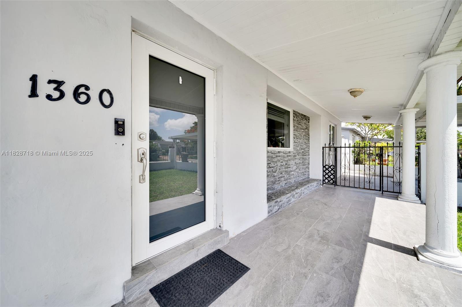 1360 W 4th Ln 0