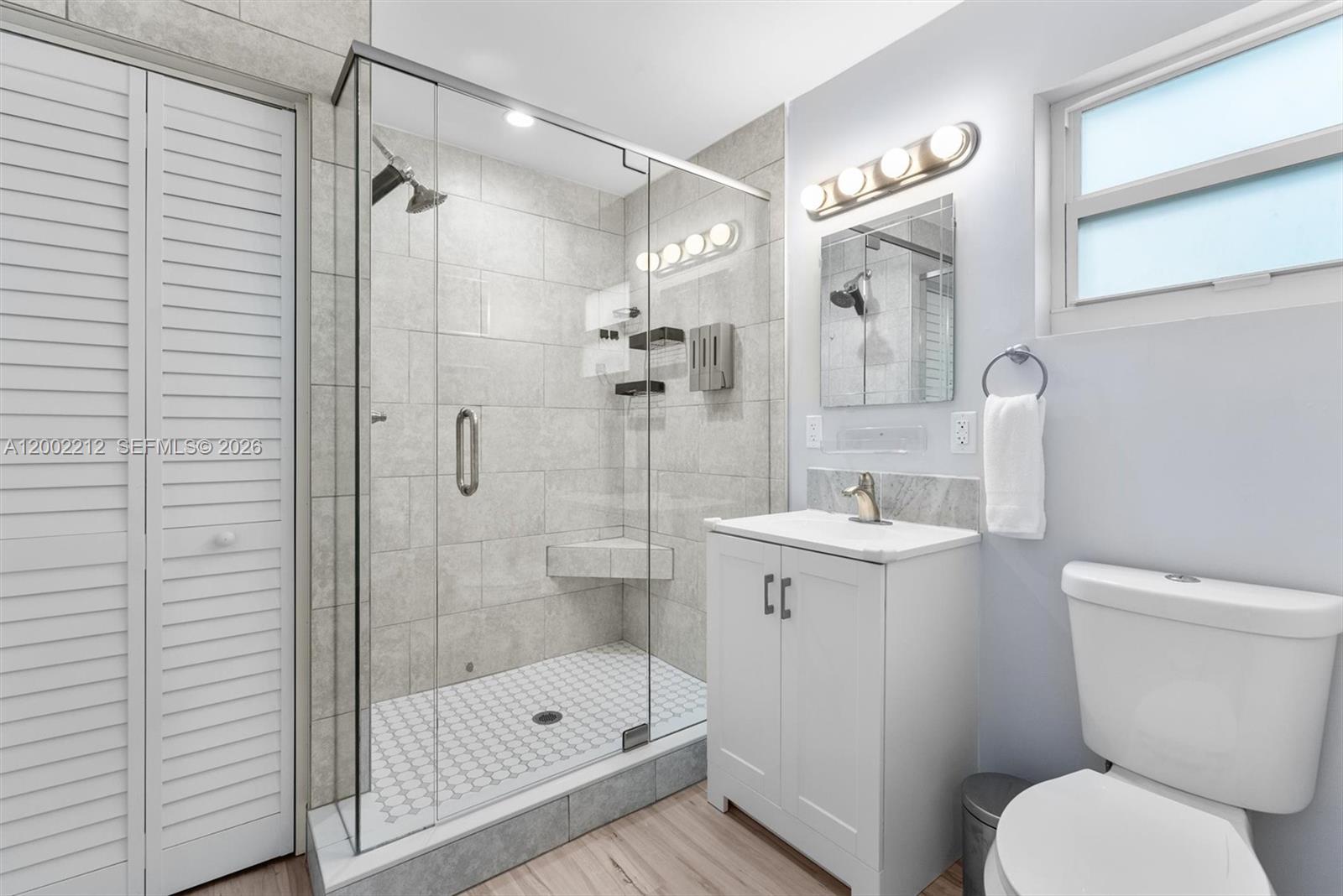 WAVERLY PLACE - Residential Lease