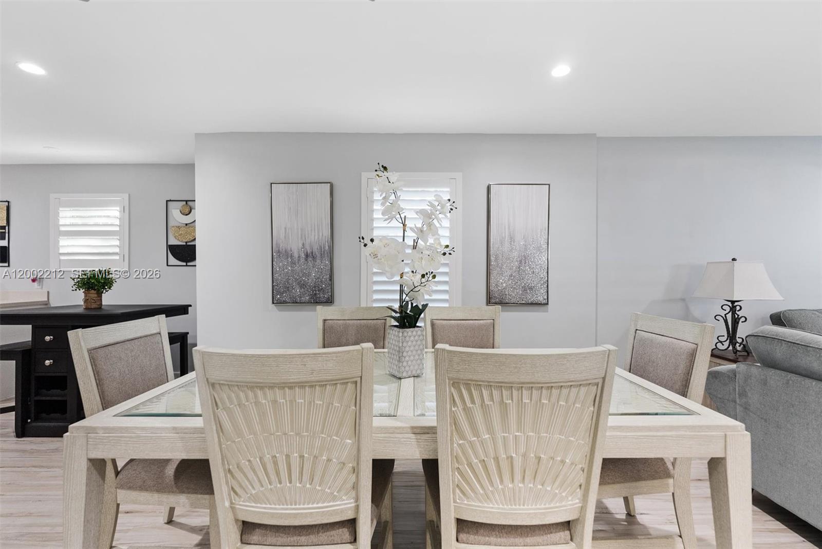 WAVERLY PLACE - Residential Lease