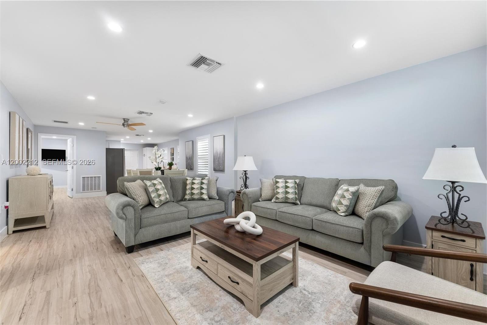 WAVERLY PLACE - Residential Lease