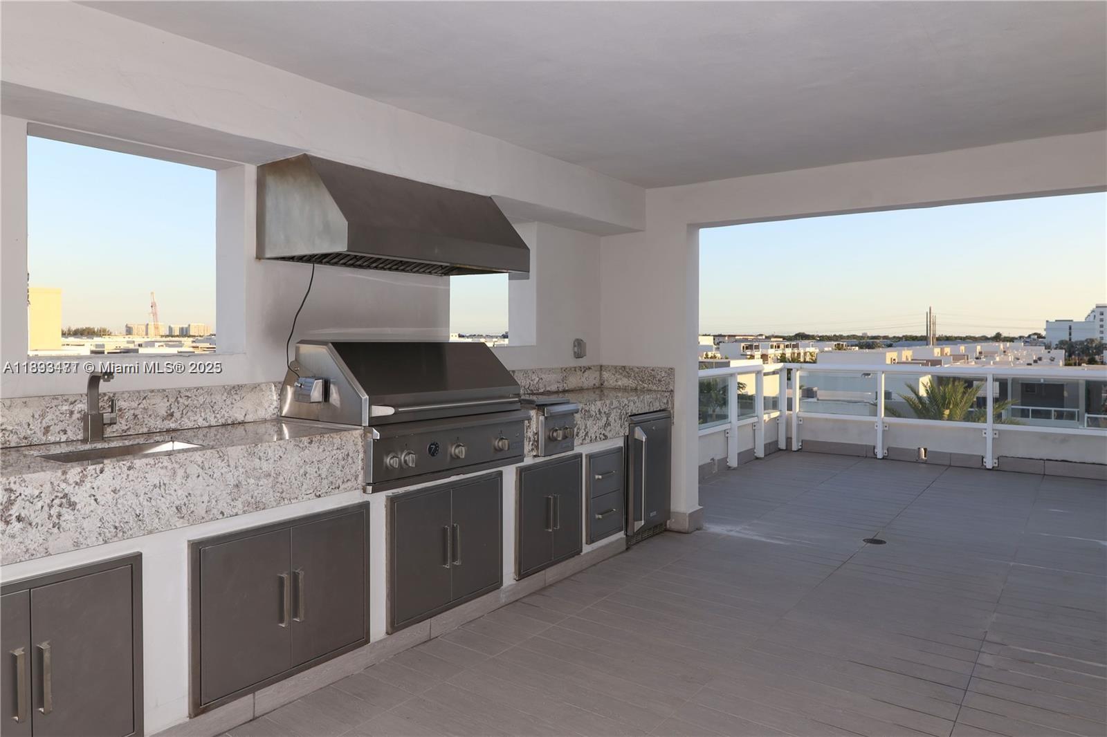 LANDMARK AT DORAL - Residential Lease