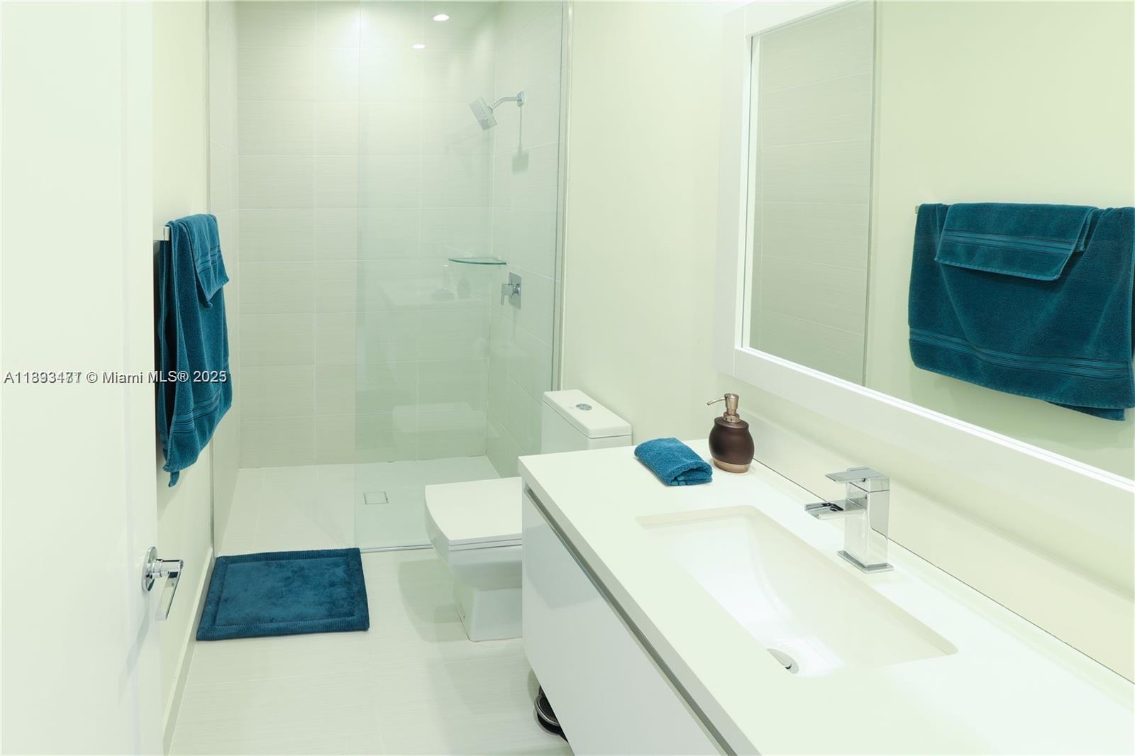LANDMARK AT DORAL - Residential Lease