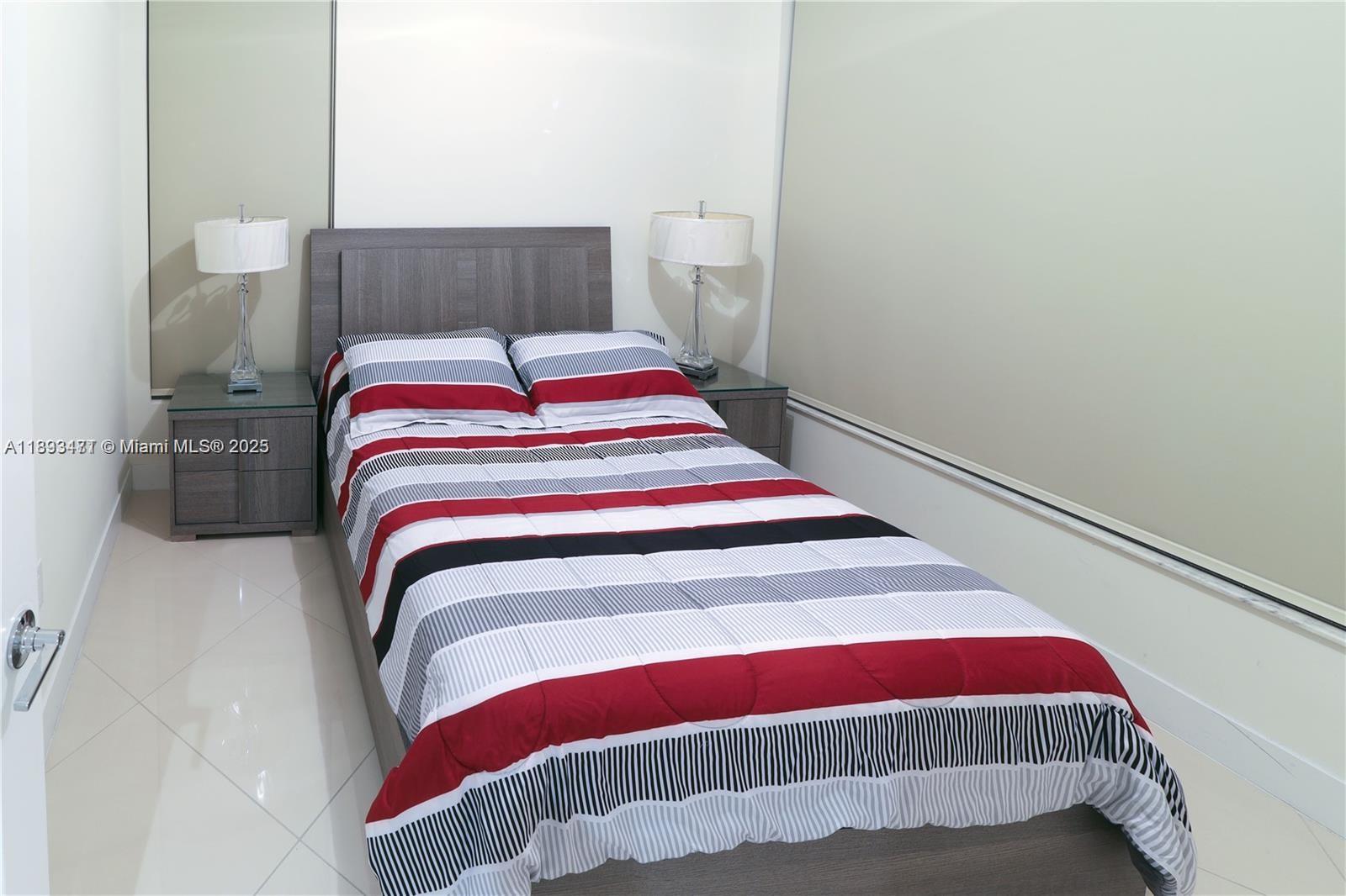 LANDMARK AT DORAL - Residential Lease