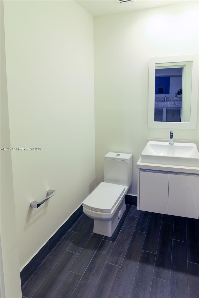 LANDMARK AT DORAL - Residential Lease