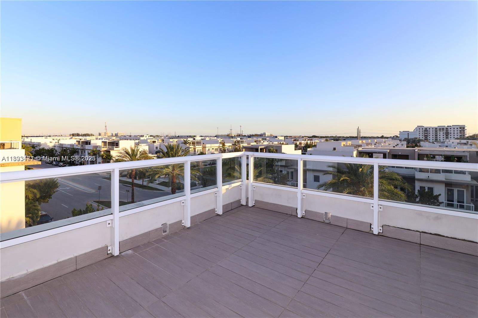 LANDMARK AT DORAL - Residential Lease