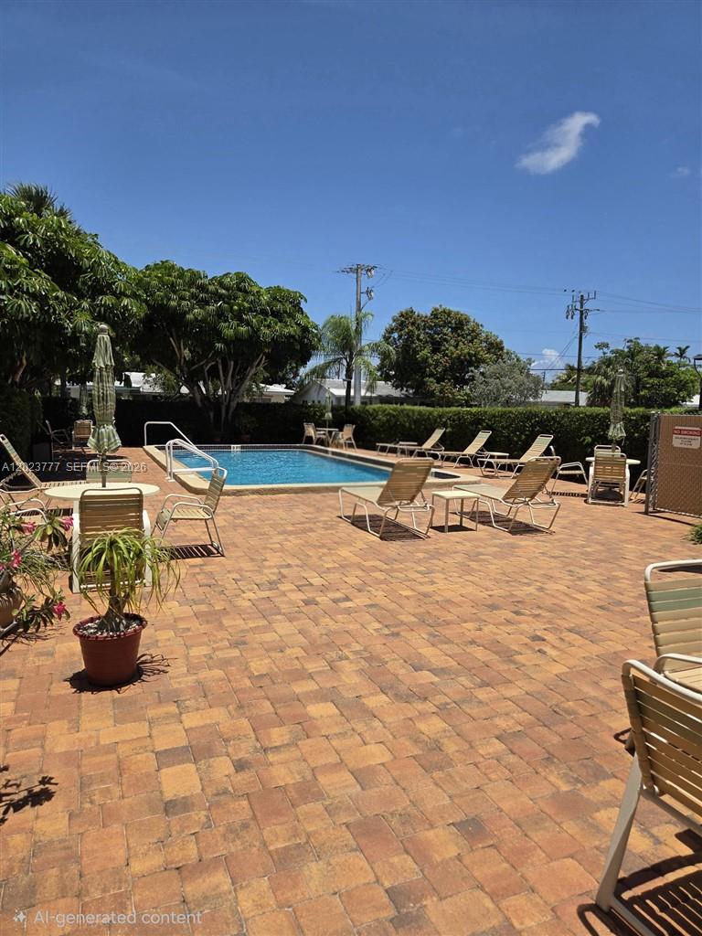 CASA VERANO CONDO - Residential