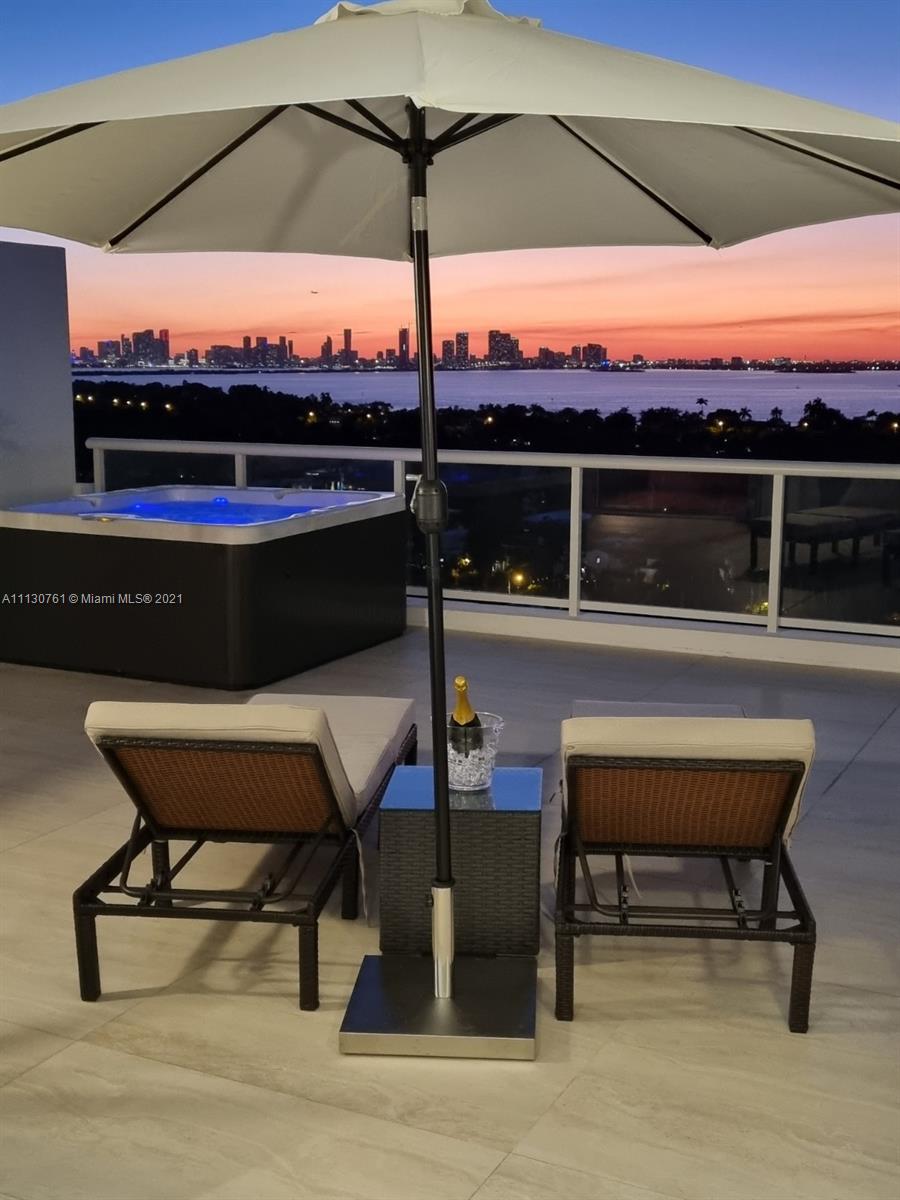 5600 CONDO - Residential