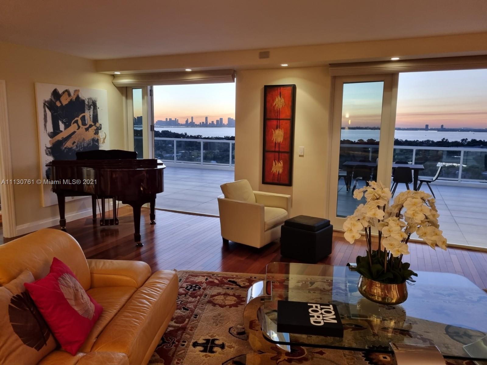 5600 CONDO - Residential