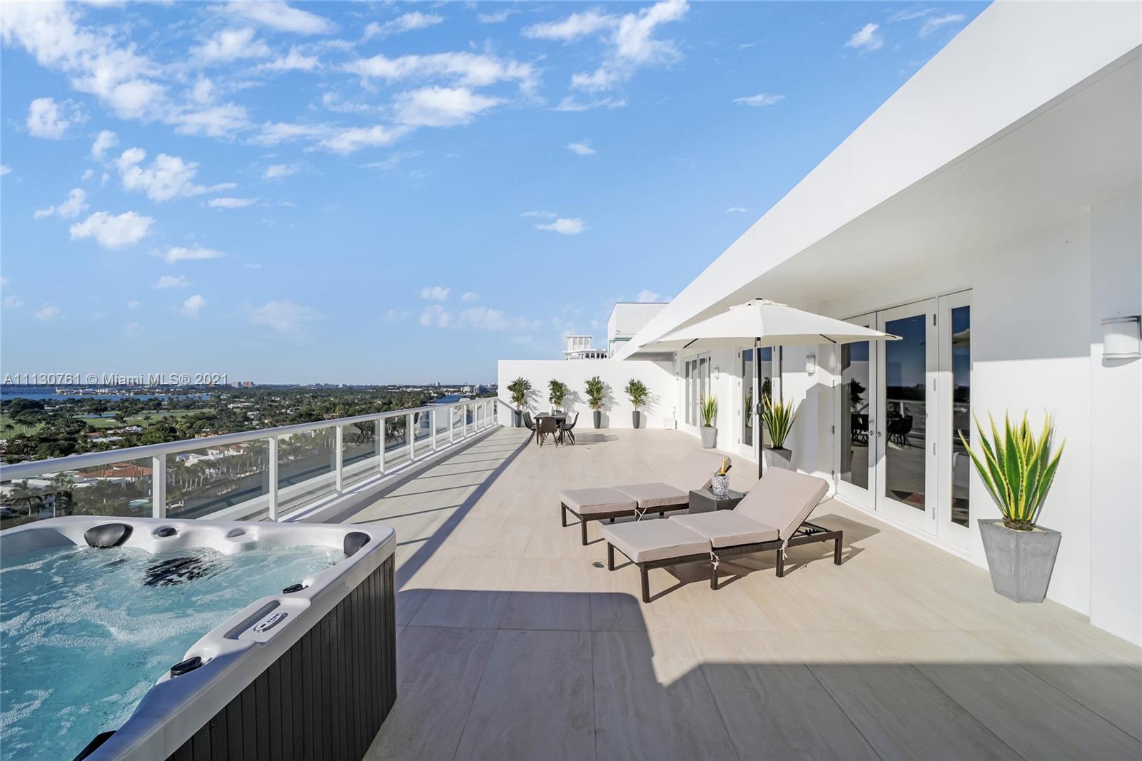 5600 CONDO - Residential