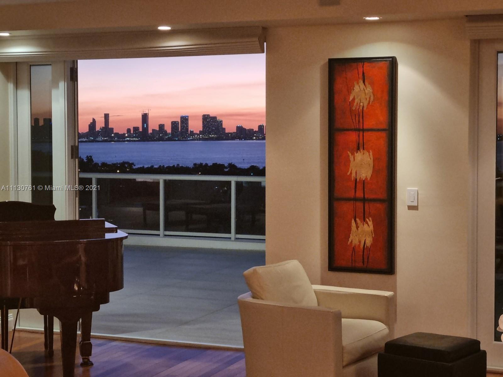 5600 CONDO - Residential