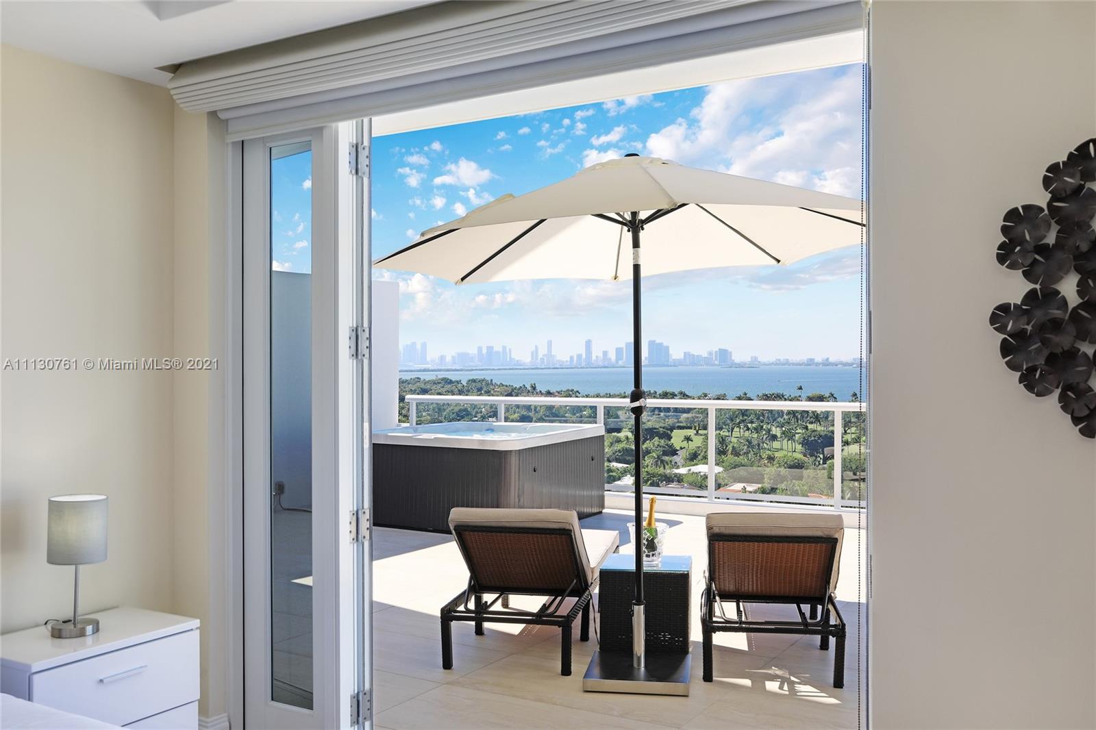 5600 CONDO - Residential