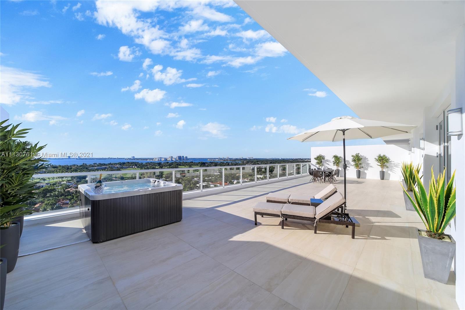 5600 CONDO - Residential