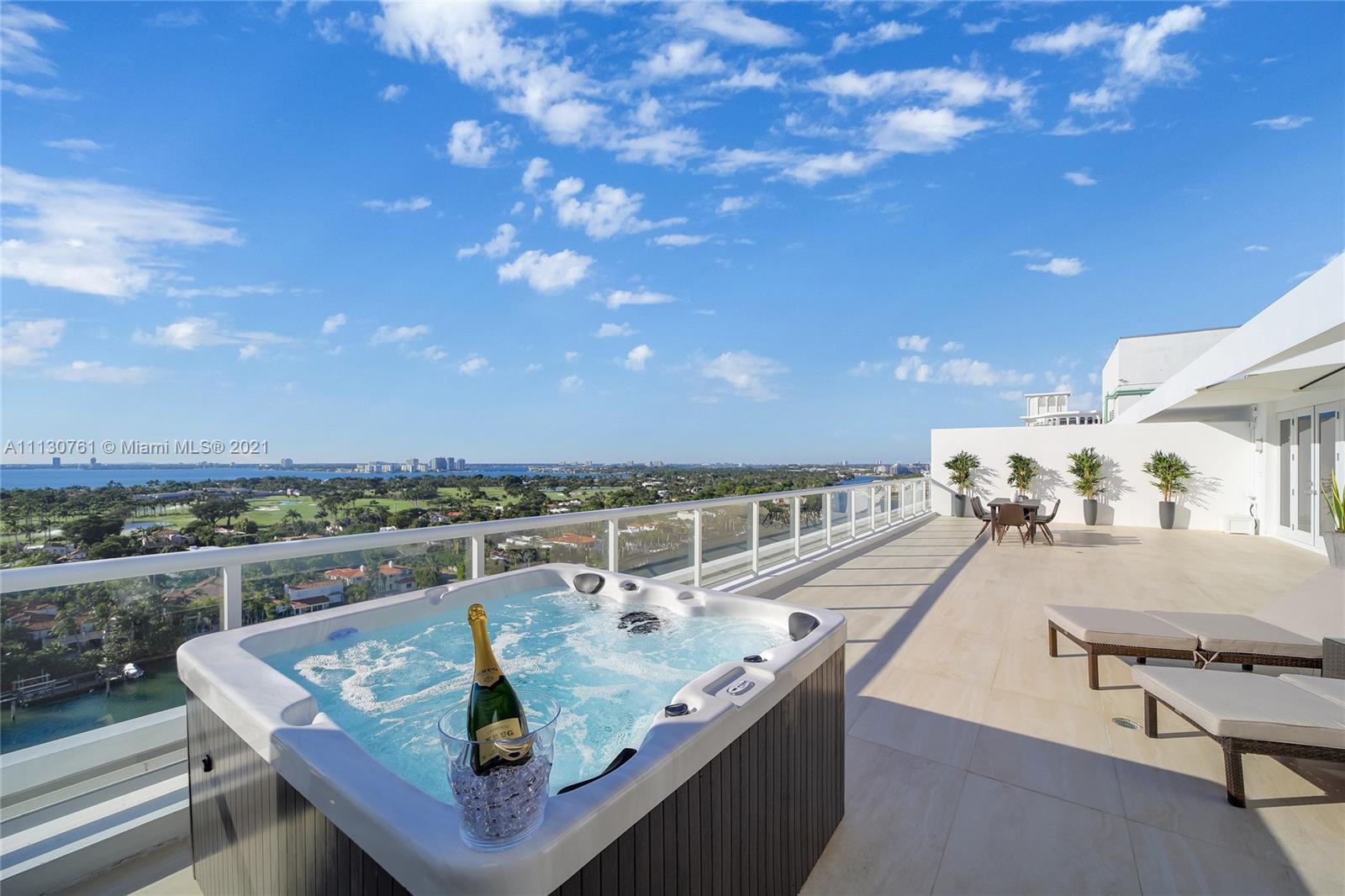 5600 CONDO - Residential