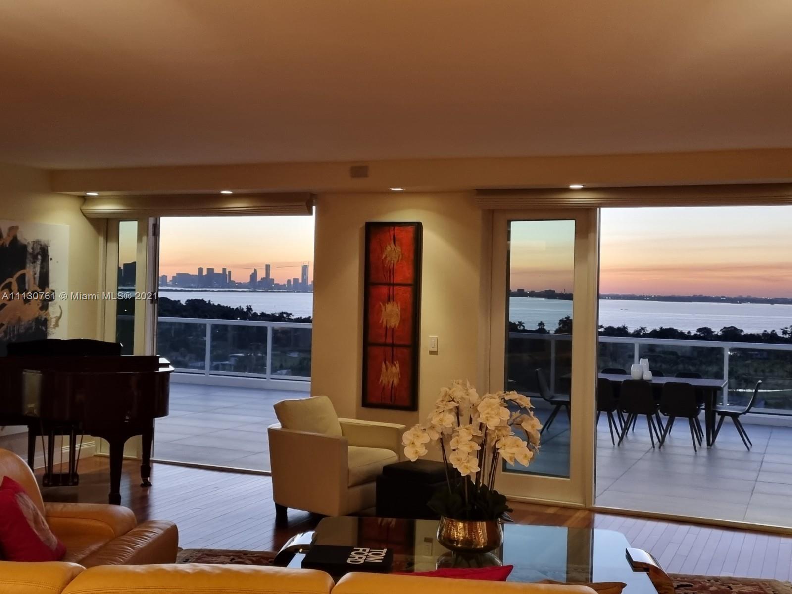 5600 CONDO - Residential