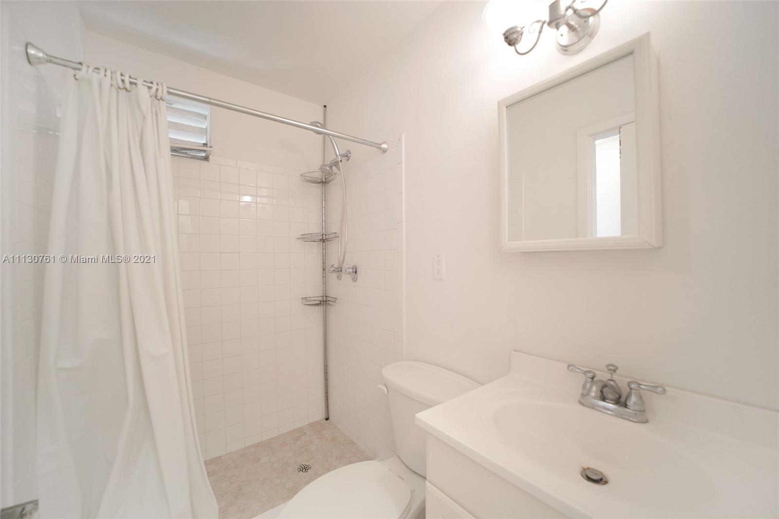 5600 CONDO - Residential