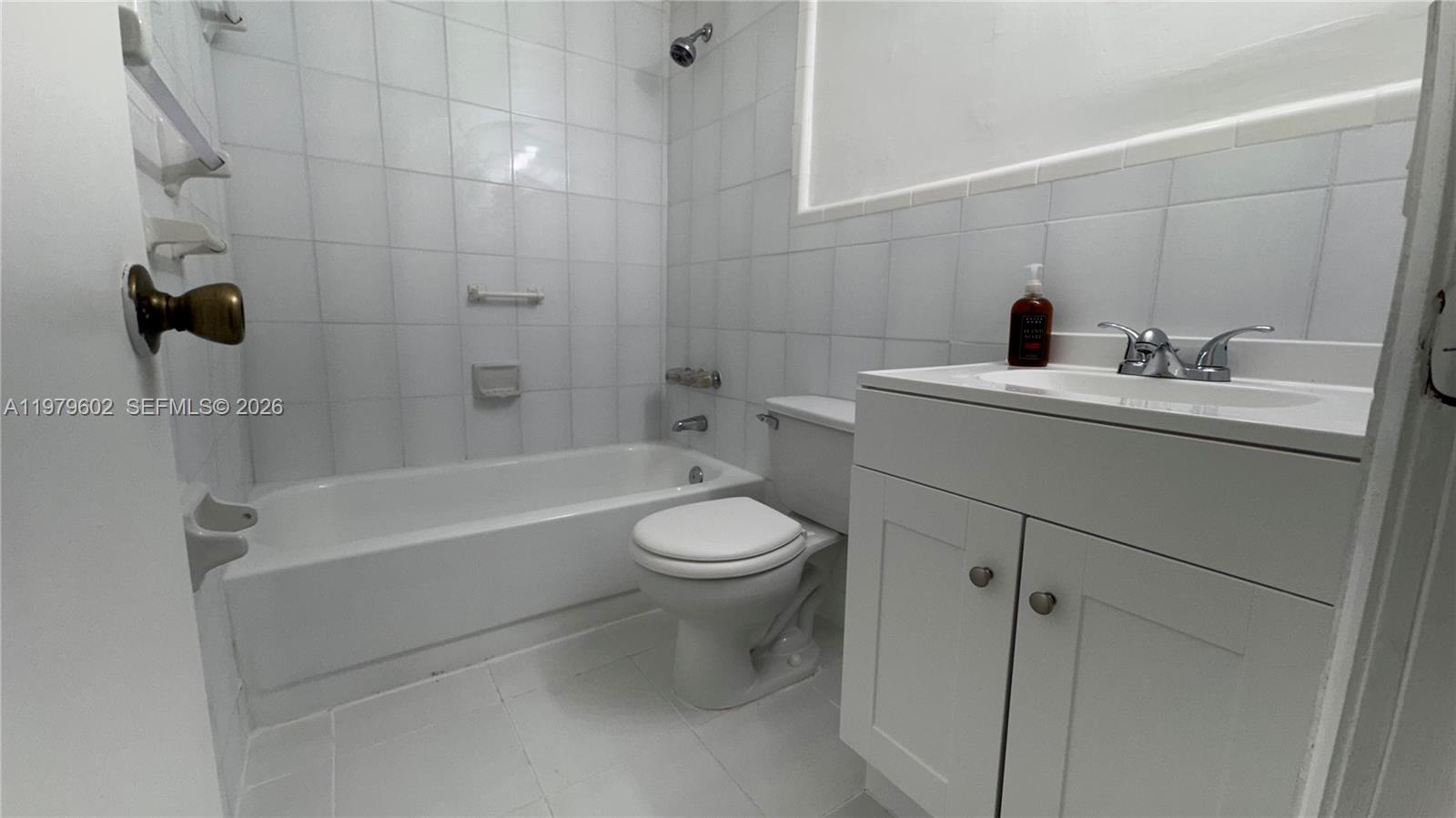 FLAGAMI 1ST ADDN - Residential Lease