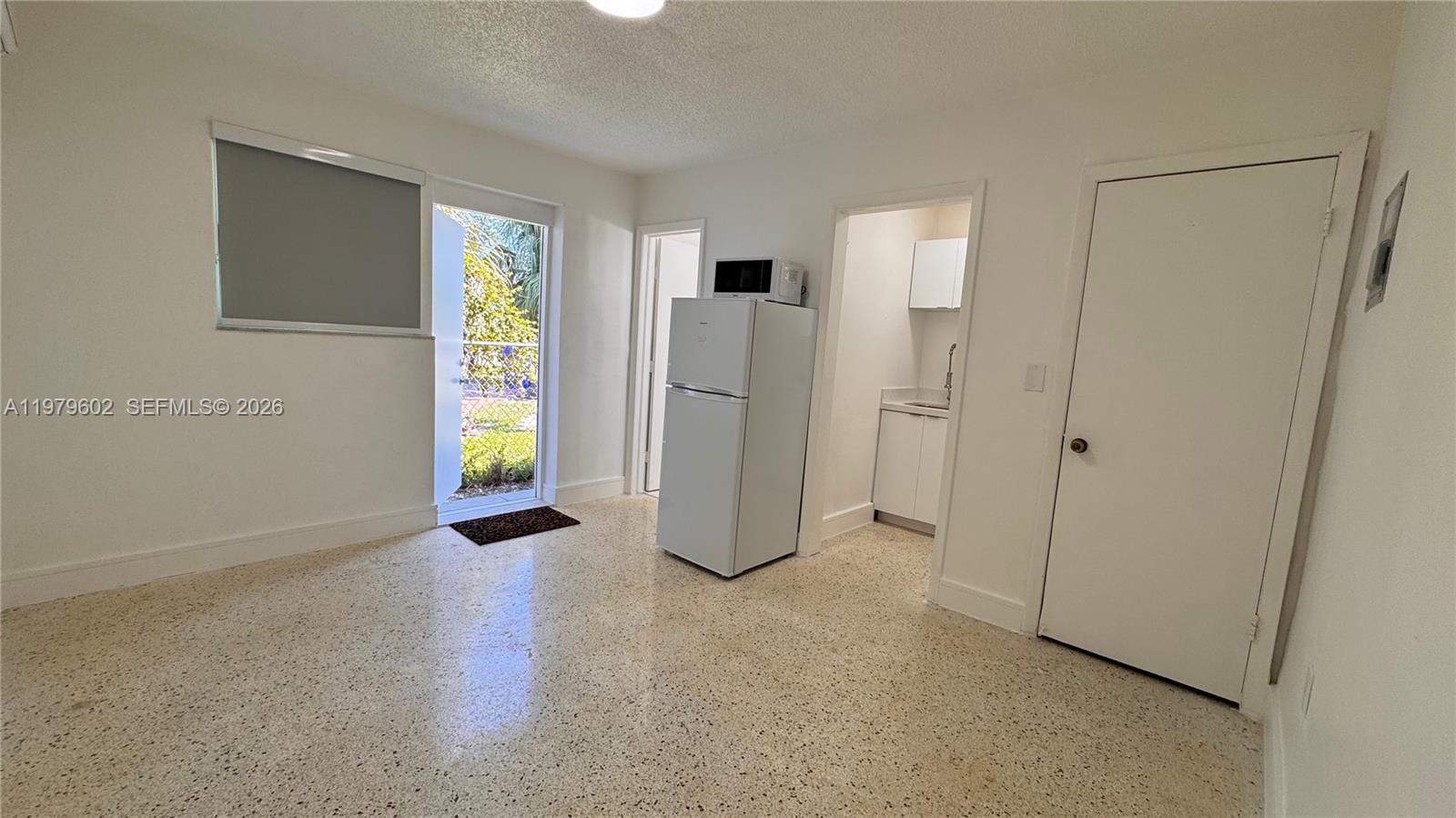 FLAGAMI 1ST ADDN - Residential Lease