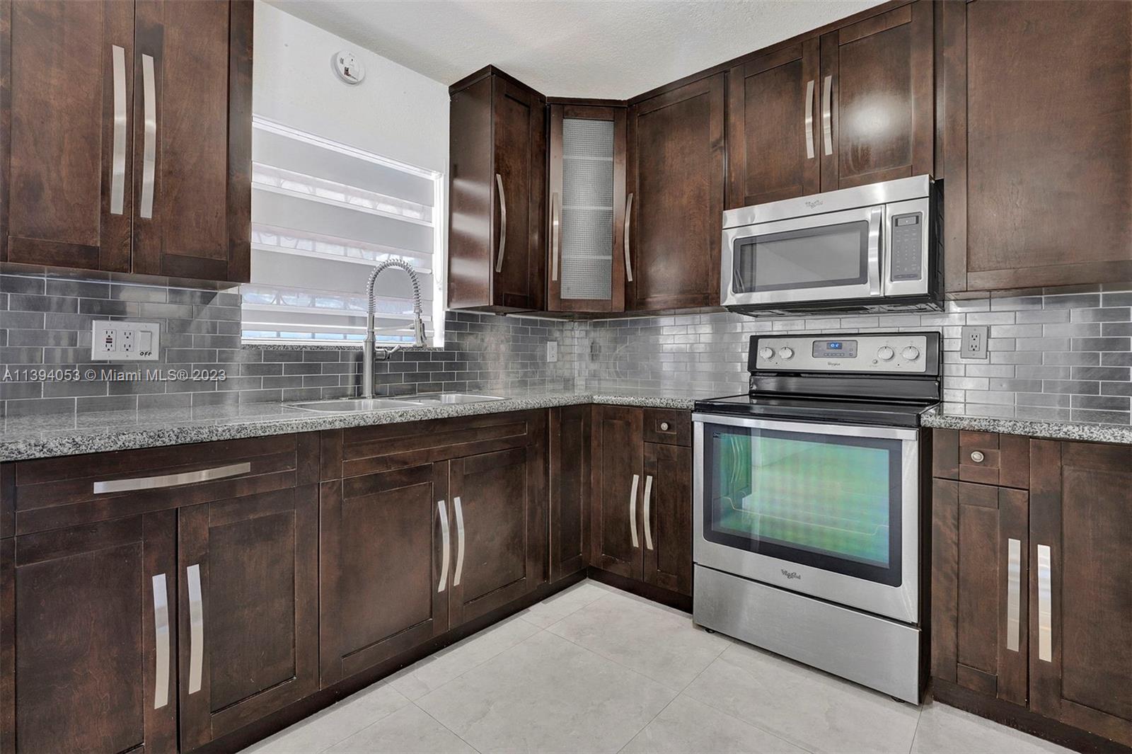 PRINCETONIAN WEST - Residential