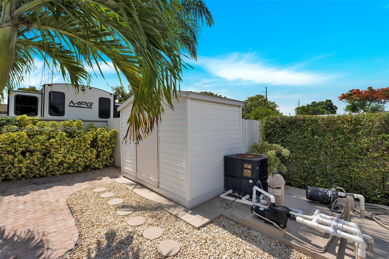 PRINCETONIAN WEST - Residential