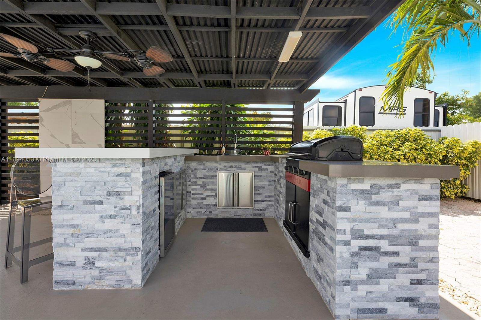 PRINCETONIAN WEST - Residential