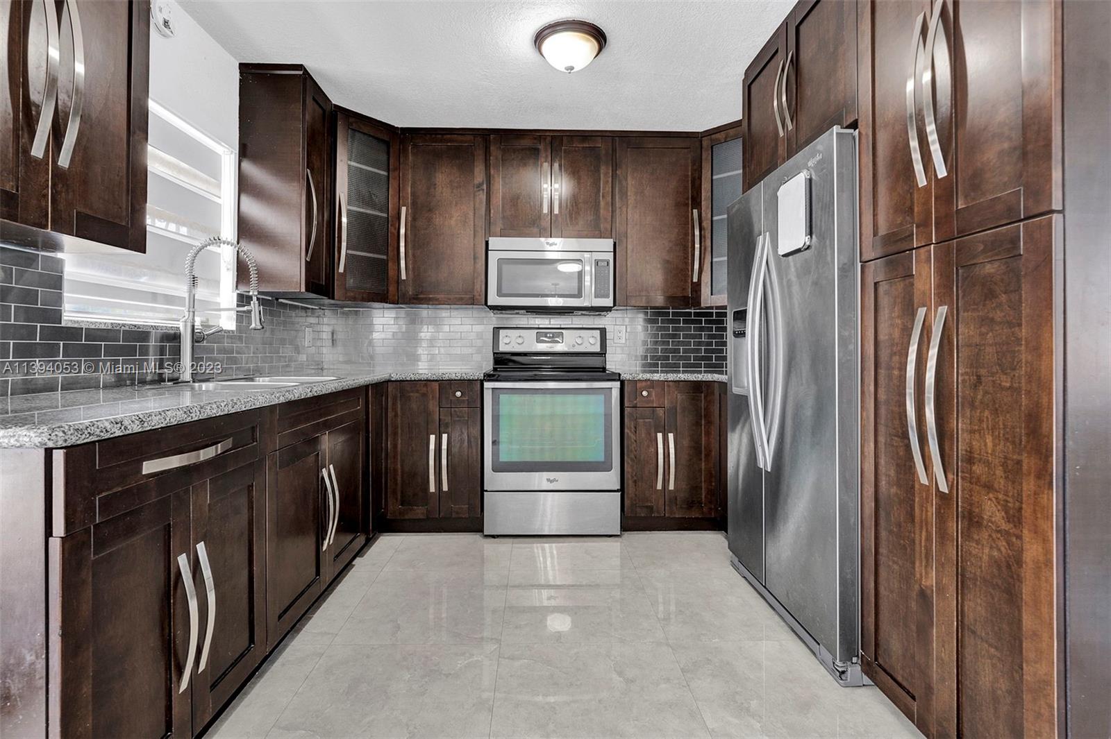 PRINCETONIAN WEST - Residential