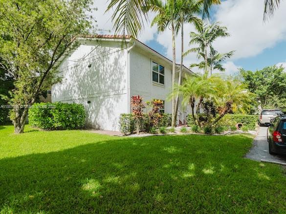 CASTLEWOOD - Residential Income