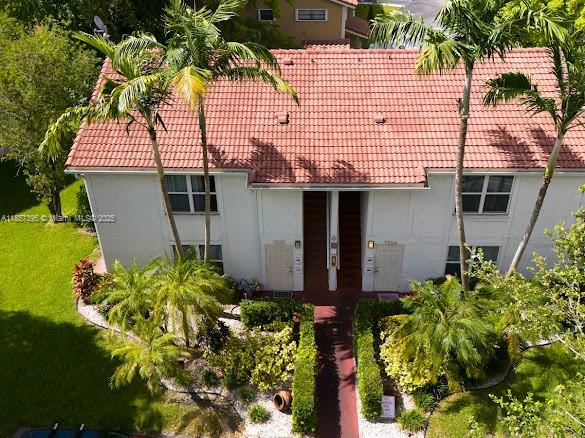 CASTLEWOOD - Residential Income